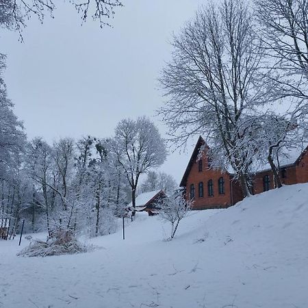 Czarna Jachta - Na Szlaku Legend - - - - - Pokoje Nad Jeziorem Kruklanki Exteriör bild