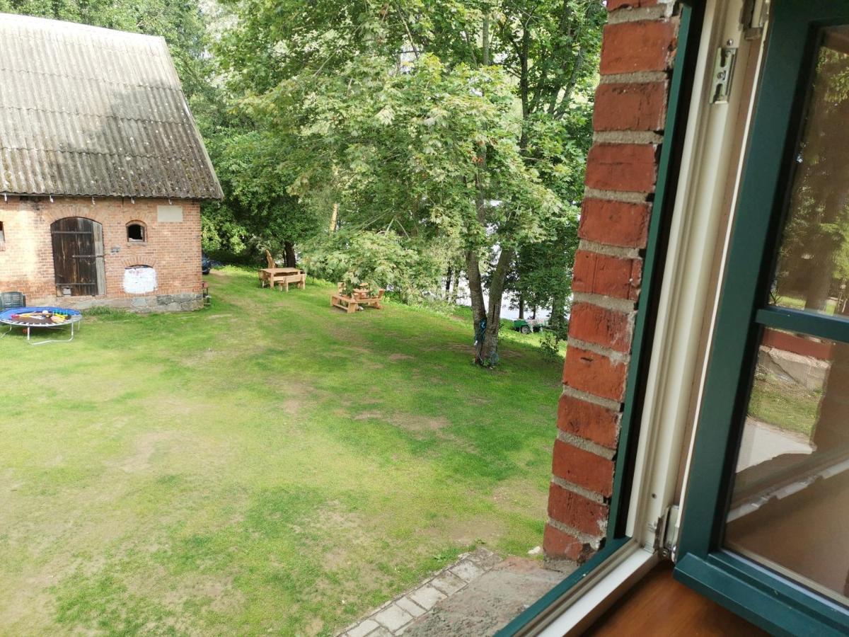Czarna Jachta - Na Szlaku Legend - - - - - Pokoje Nad Jeziorem Kruklanki Rum bild