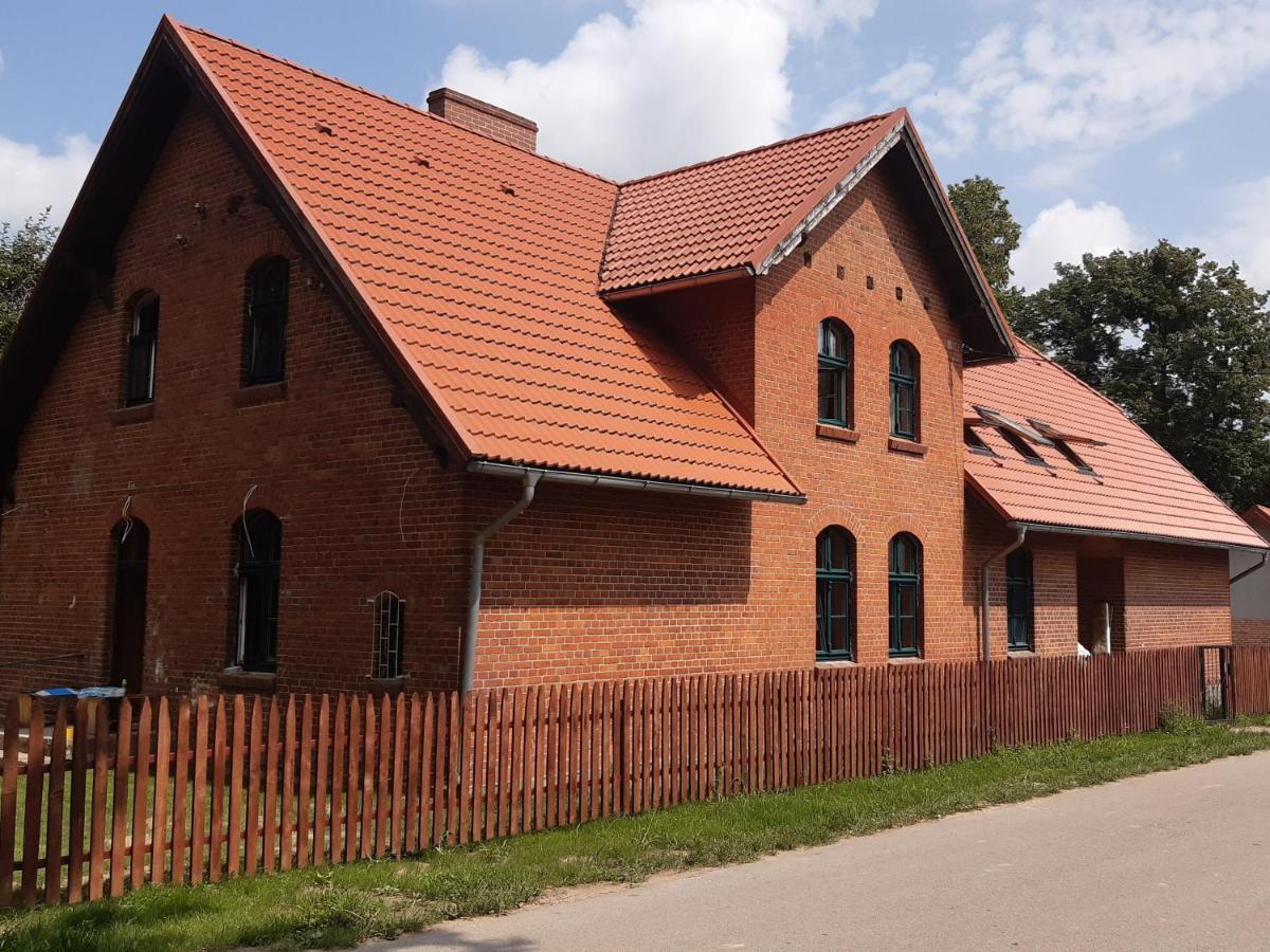Czarna Jachta - Na Szlaku Legend - - - - - Pokoje Nad Jeziorem Kruklanki Exteriör bild