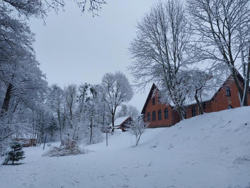 Czarna Jachta - Na Szlaku Legend - - - - - Pokoje Nad Jeziorem Kruklanki Exteriör bild